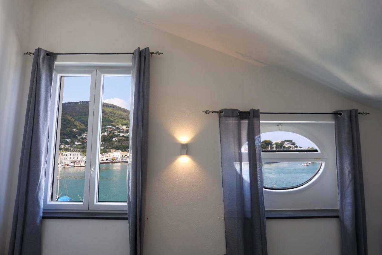 Appartamento Panoramico La Rosa Dei Venti-Libeccio Ischia Zewnętrze zdjęcie